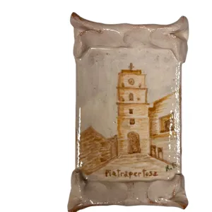 Magnete a forma di pergamena con scorcio Chiesa di S. Giacomo Maggiore di Pietrapertosa